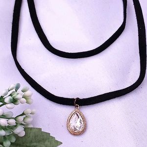 Teardrop Choker